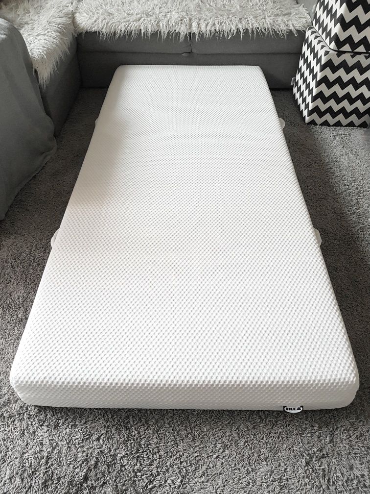 Jak nowy! Materac IKEA ABYGDA 90x200 piankowy z pianka memory na łóżko