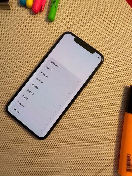 iPhone Xs, 64 GB