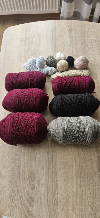 Włóczka wełna owcza