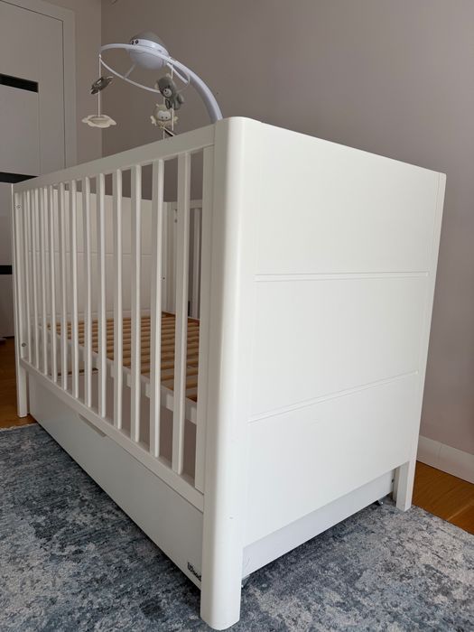 Łóżeczko niemowlęce Woodies białe 60x120 z szufladą