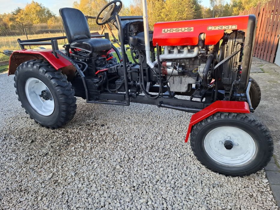 Traktorek sam ciagniczek sam