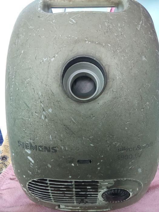 Пылесос siemens рабочий 1800 Вт.