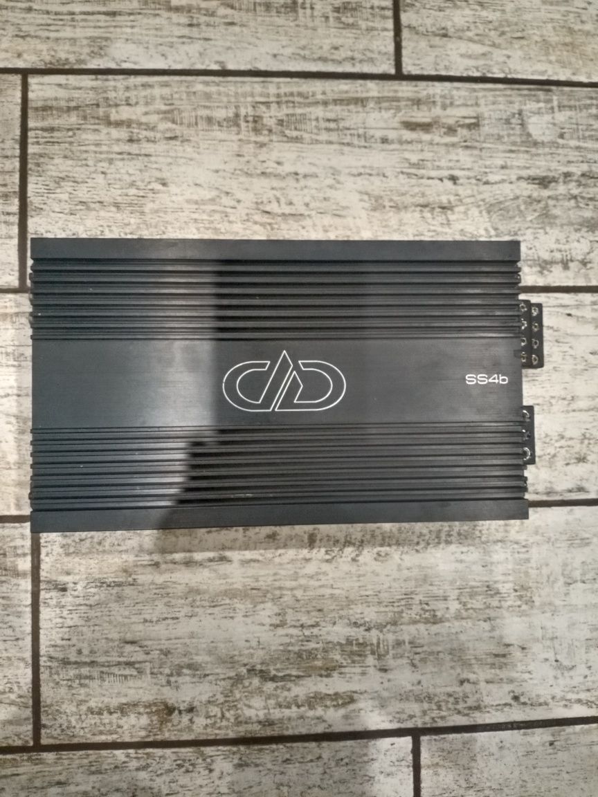 Продам підсилювач DDss4b