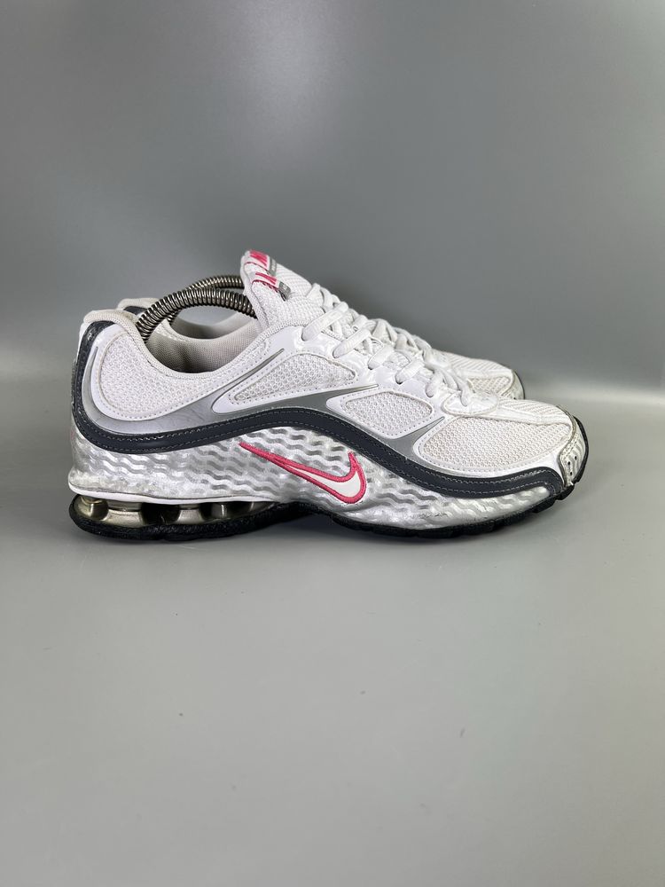 Кросівки Nike REAX
