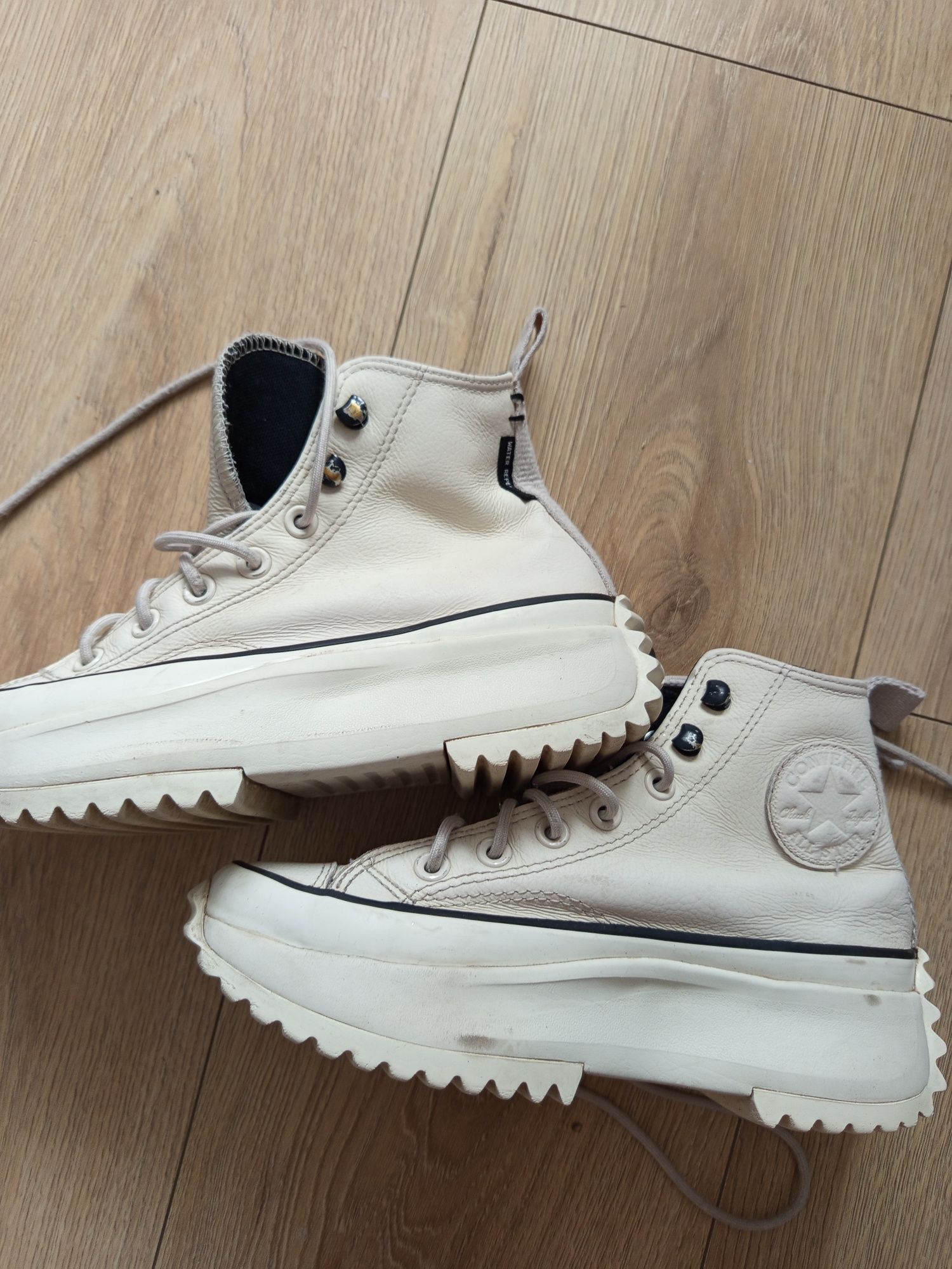 Converse skórzane