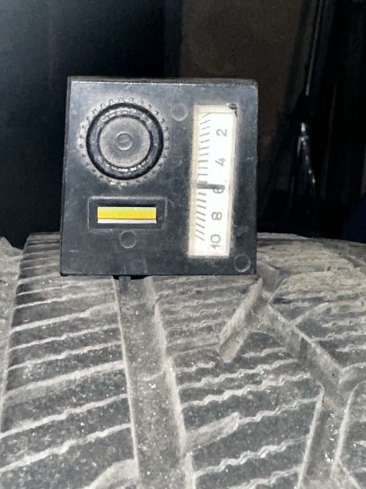 2x Toyo 215/65/R16 opony wielosezonowe ok. 6mm