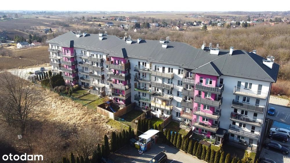 Przestronne 4-pokojowe mieszkanie z balkonem