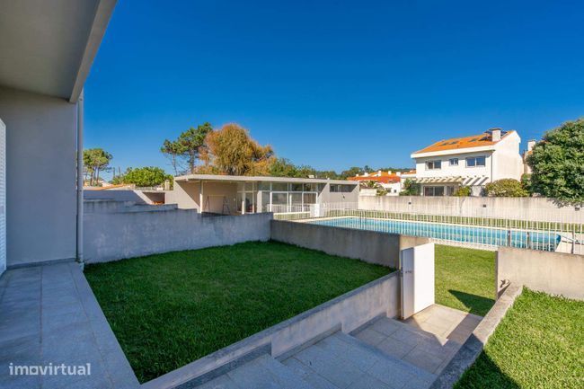 Moradia T5 à venda em Esposende