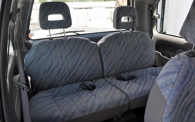 Mitsubishi Space Gear 2.5 TD GLX