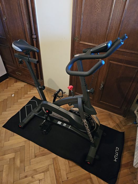 Rower stacjonarny Schwinn IC3 jak nowy