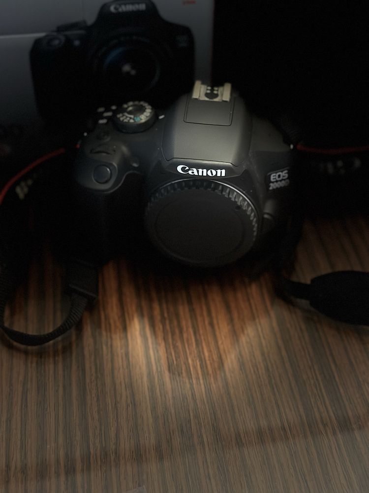 CANON EOS 2000D - lustrzanka - aparat - STAN IGŁA