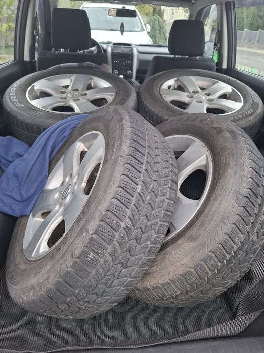 Suzuki grand vitara 2.0 BG 4x4 2006r pilnie