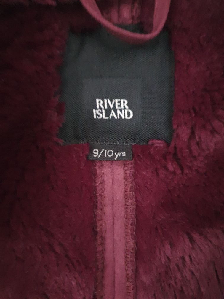 Kurtka River Island 9/10lat