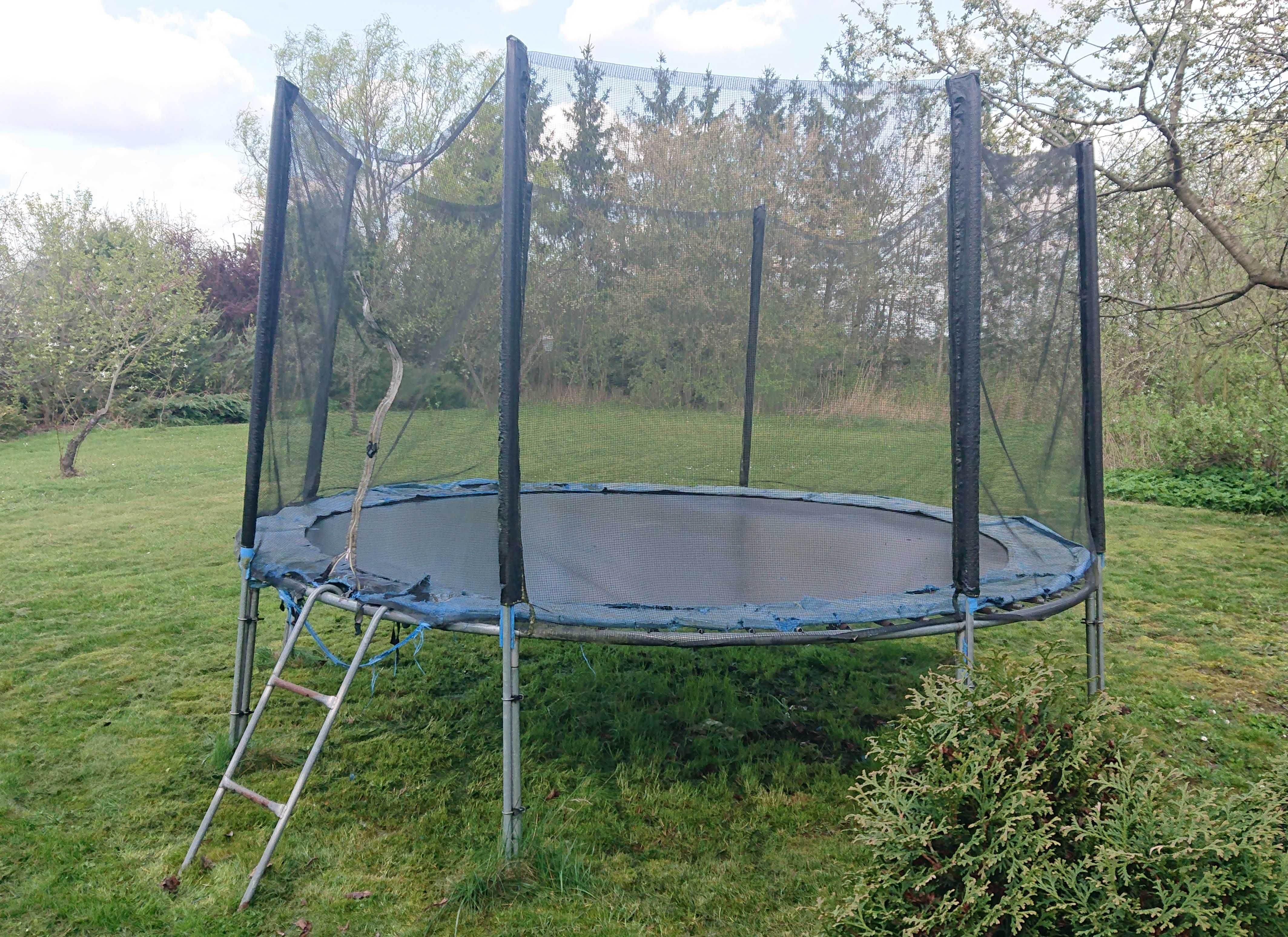 Trampolina ogrodowa 3,6 m