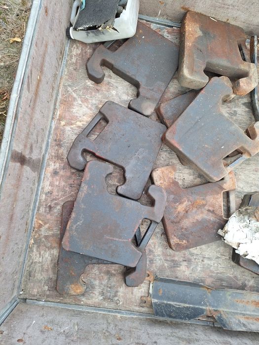 Obciążniki case,international komplet obciazniki case balast case