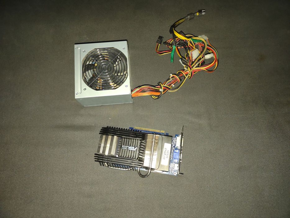 Karta graficzna Asus GTX 660 i zasilacz 300w