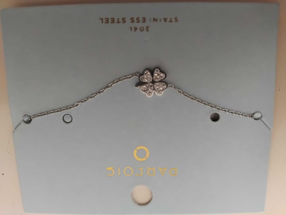Colar e pulseira da Parfois