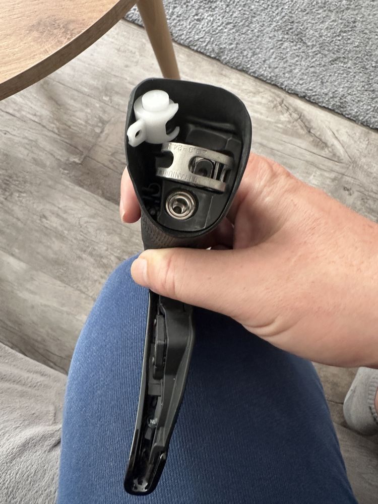 Nowa klamko manetka Dura-Ace Di2 9270 prawa