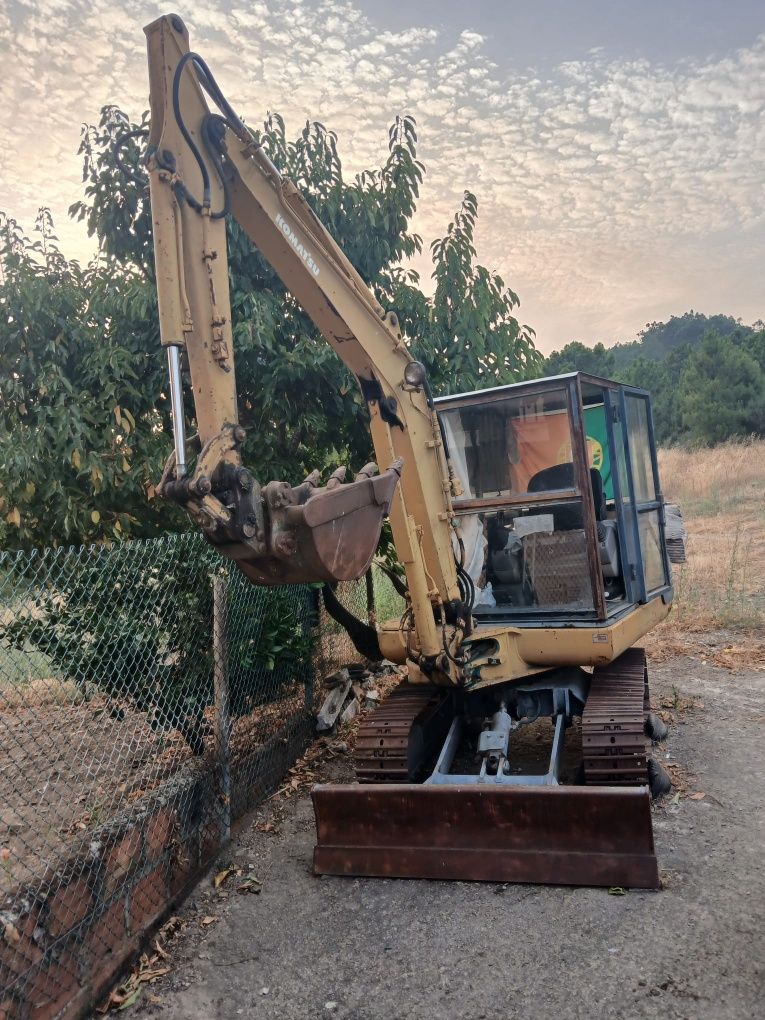 Giratória Komatsu Pc30-7E