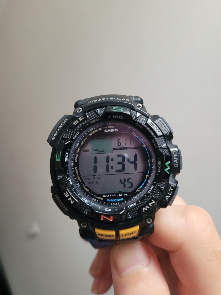 Casio Pro Trek PRG-240-1ER