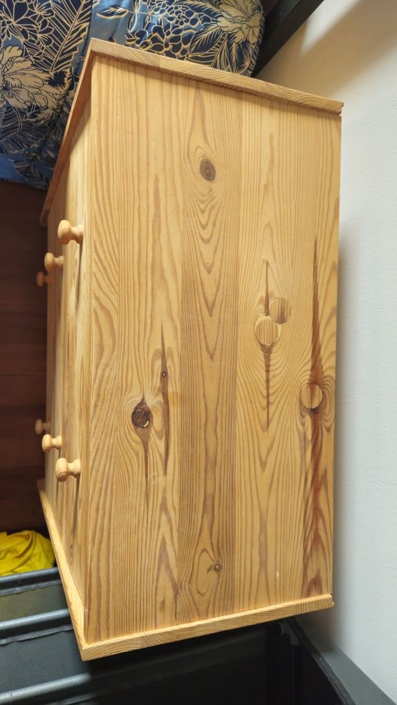 Cómoda 3 Gavetas