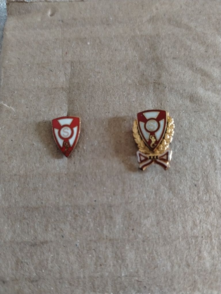 SPÓJNIA / HUTNIK / URSUS WARSZAWA - przypinki piny znaczki odznaki pin