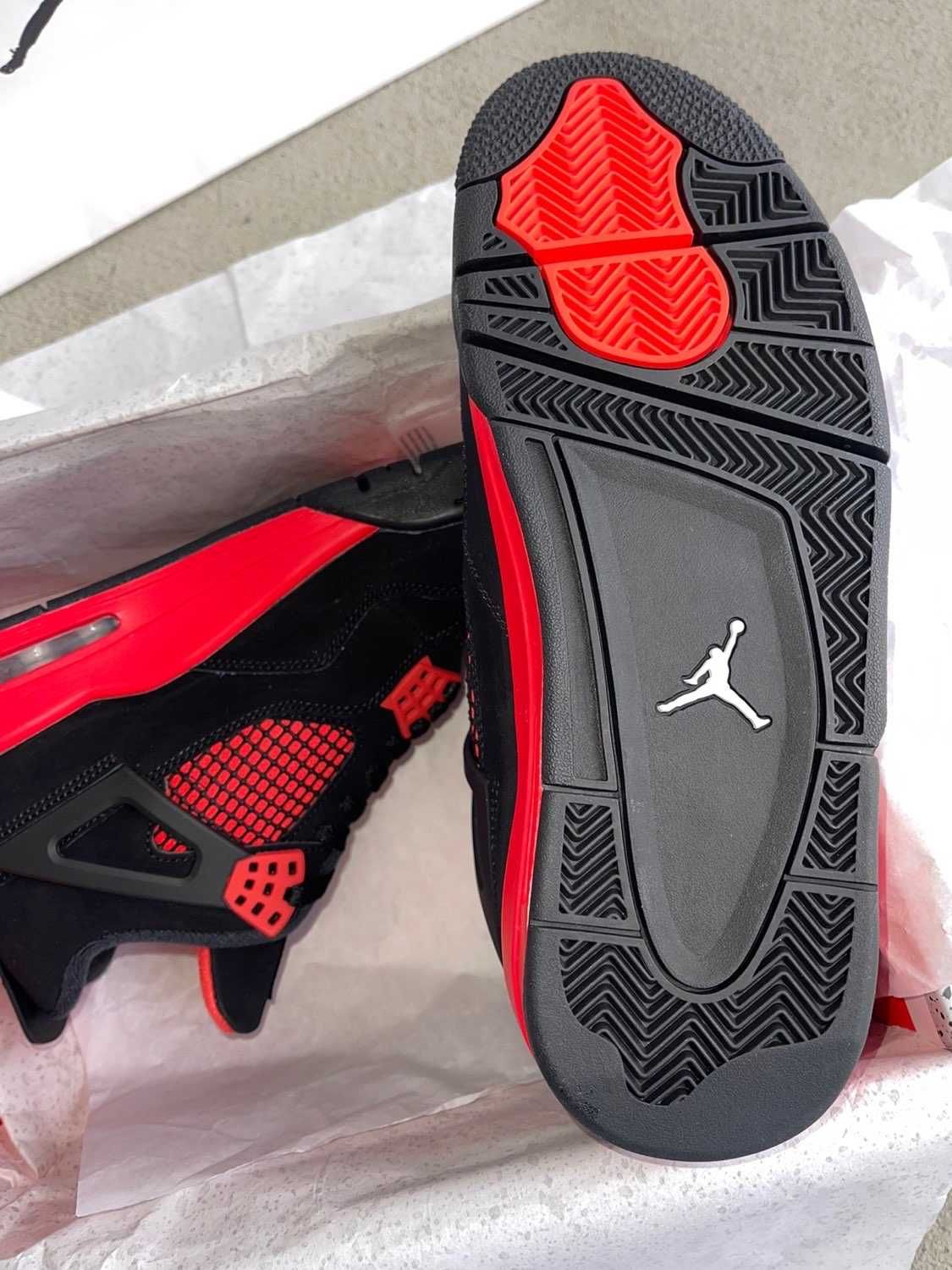 Jordan 4 Retro Red Thunder Rozmiar 43