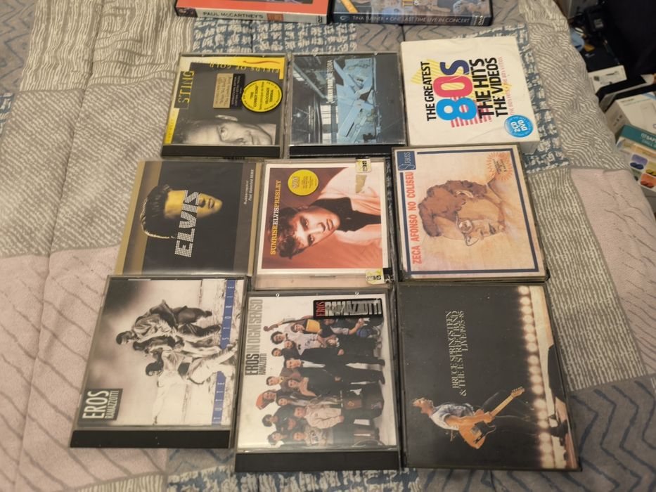 DVD's + CD's Originais