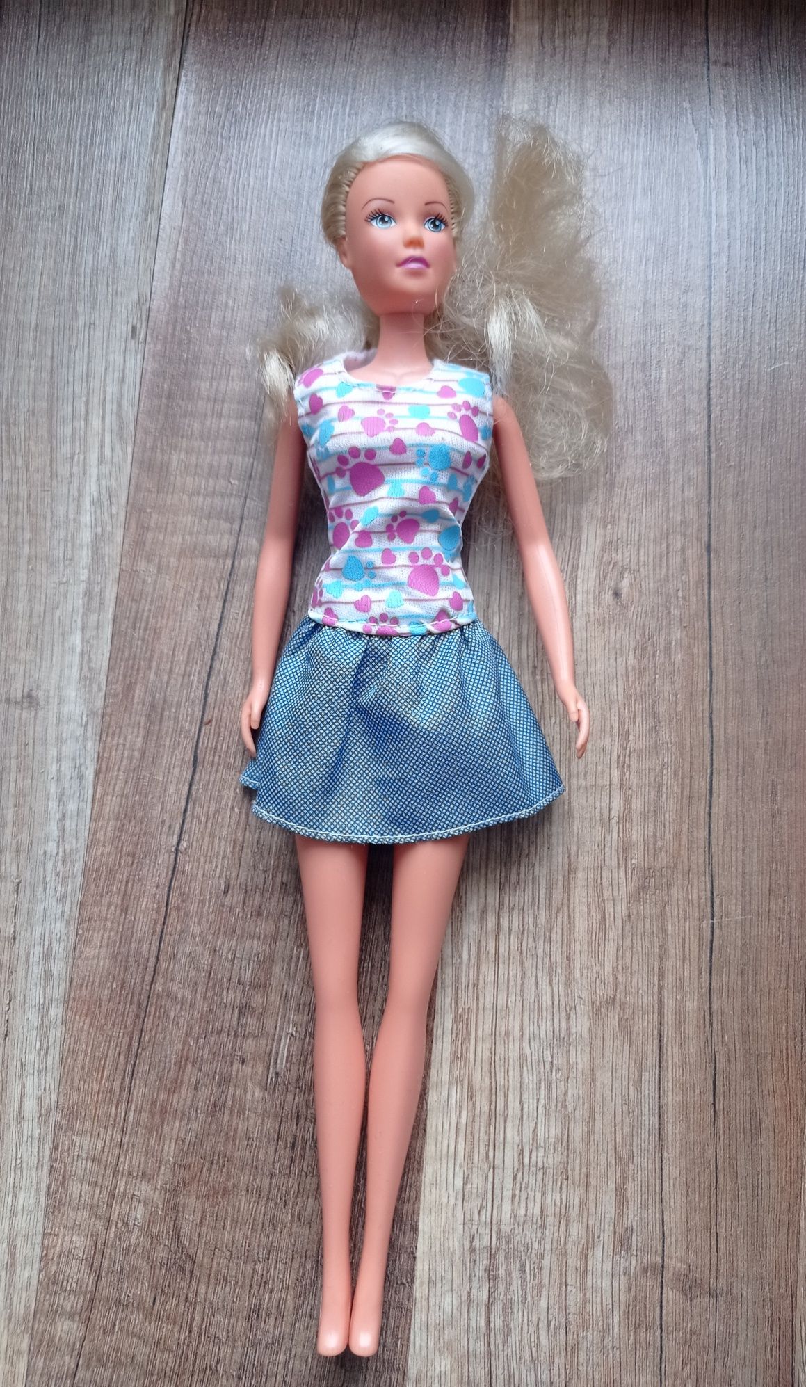 Lalka w stylu barbie