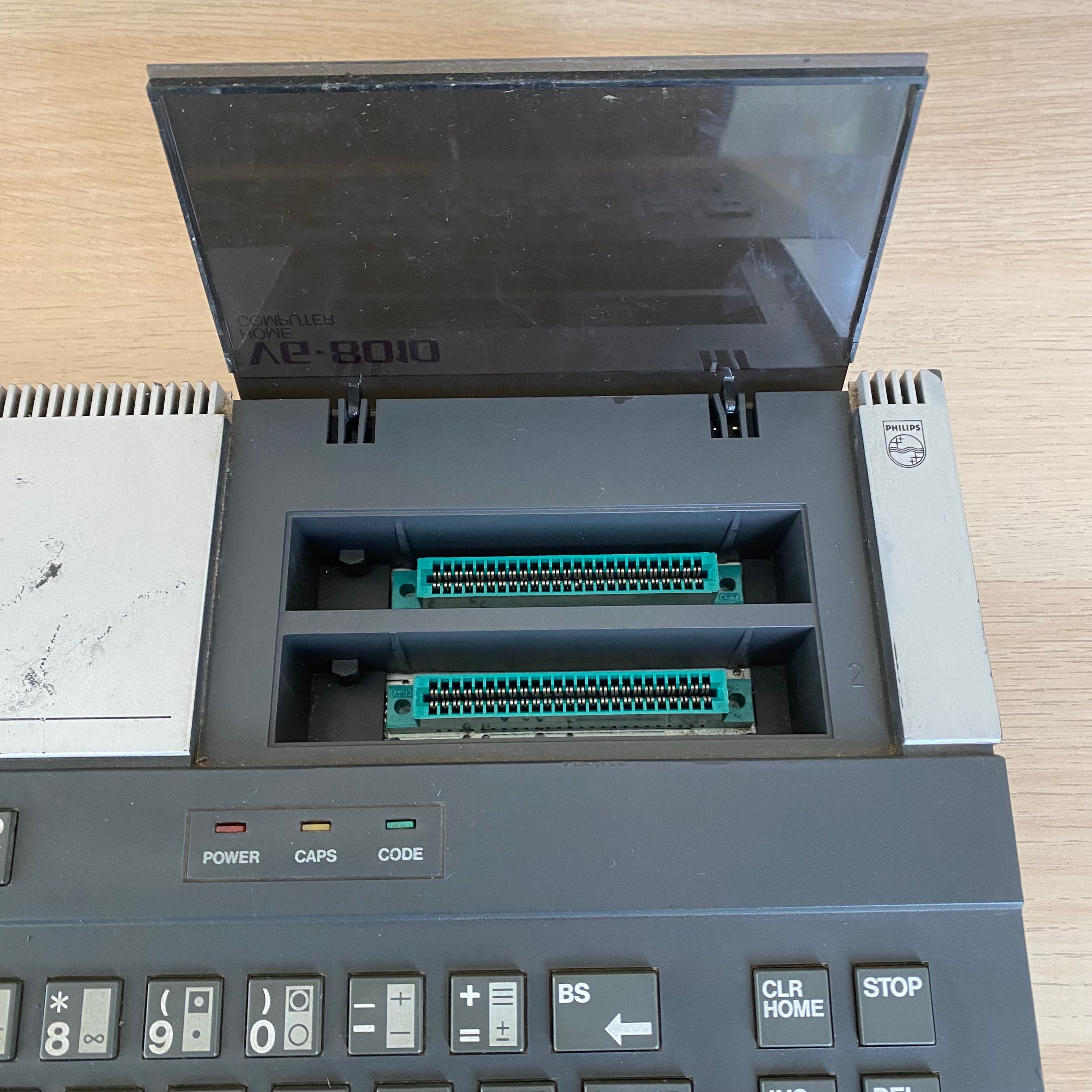 Consola Computador PHILIPS MSX VG-8010 + fonte VU-0022 original top!