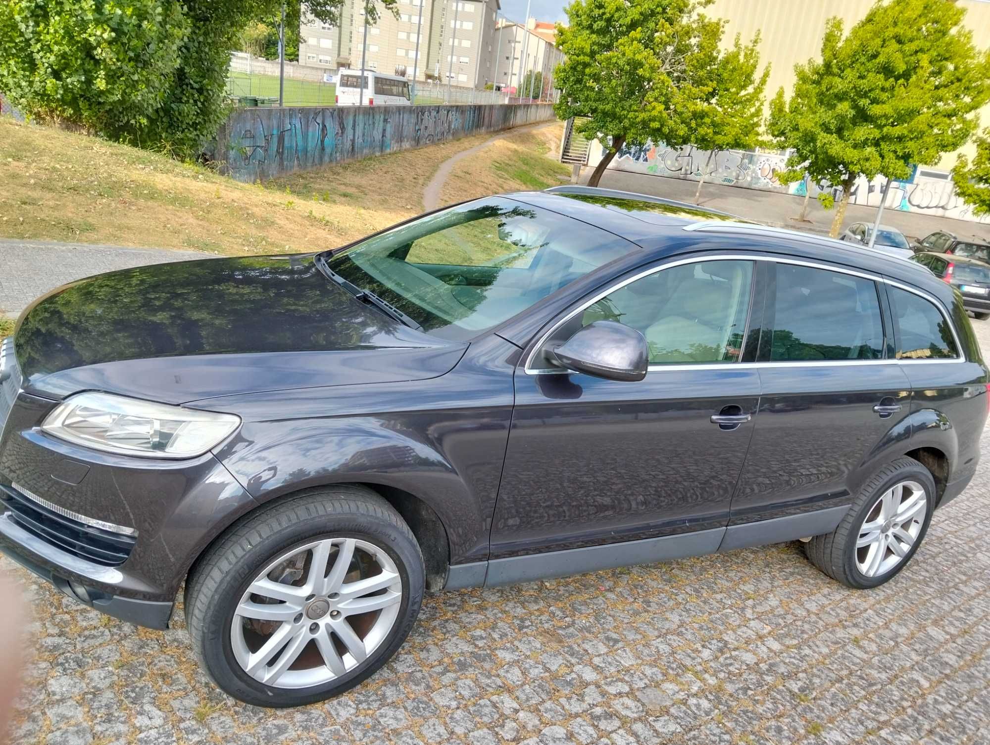 audi q7  4.2  350 cv