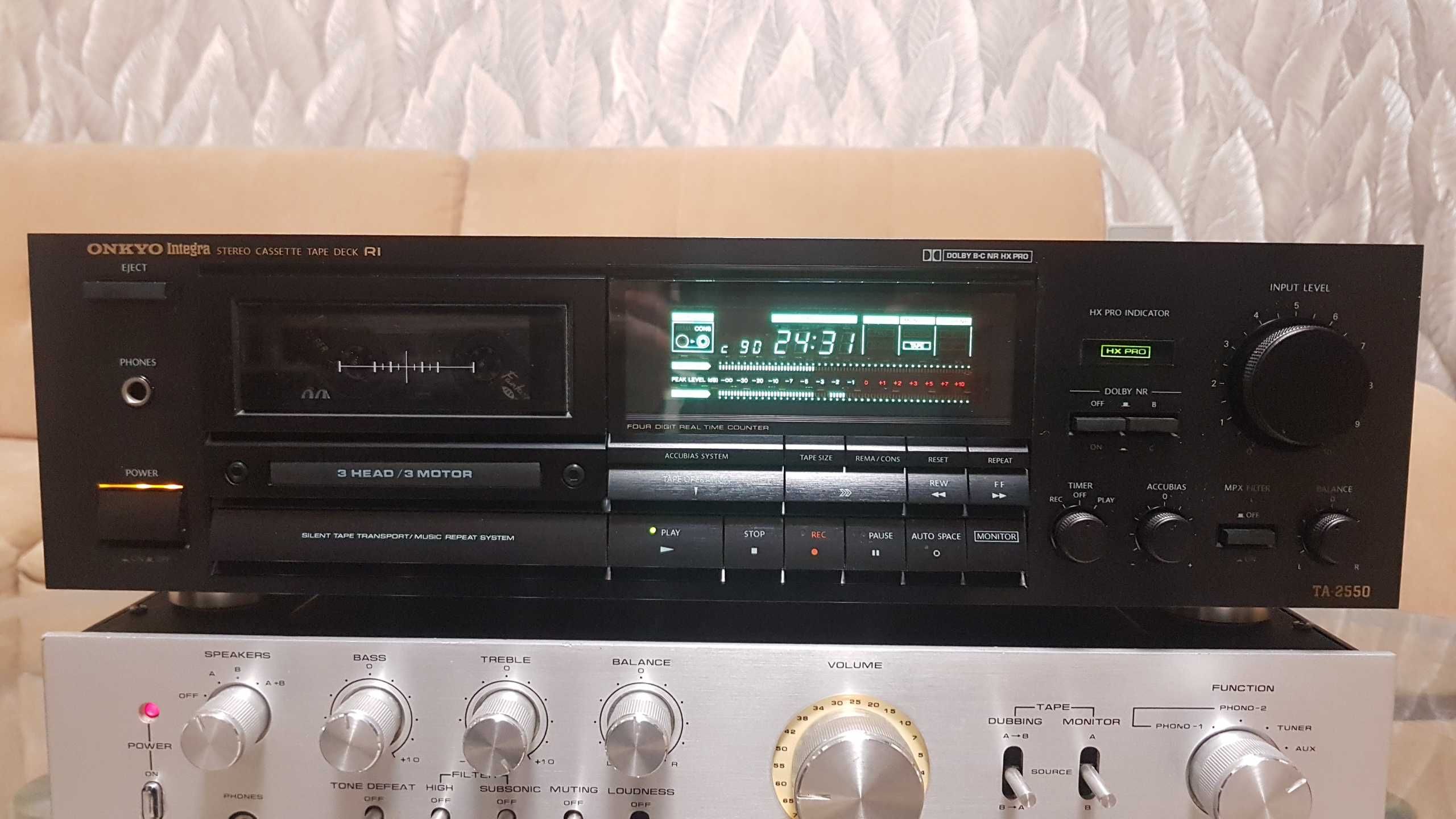 Кассетная дека Onkyo Integra TA-2550 Cassette Tape Deck made in Japan