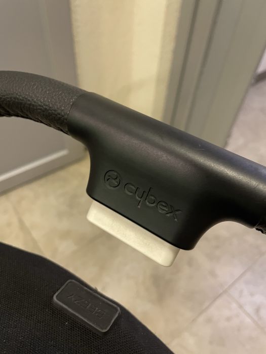 Коляска дитяча  чорна cubex