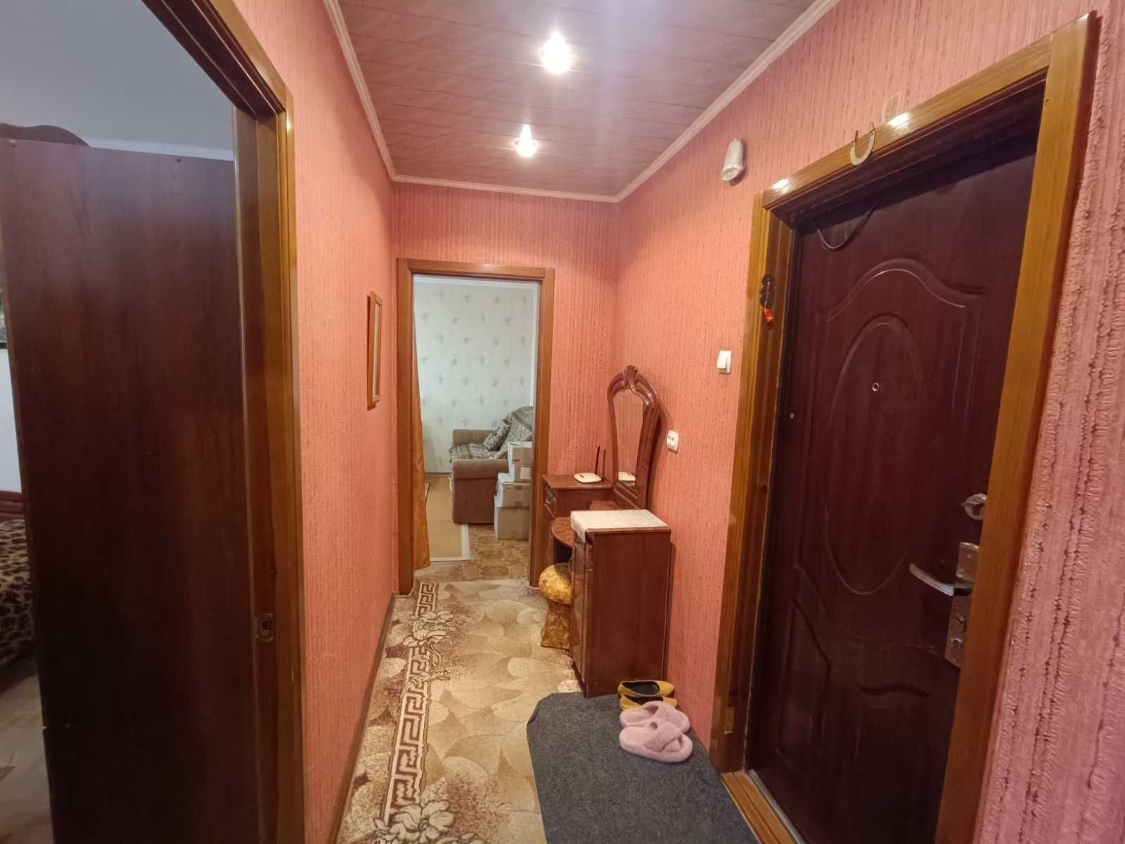 Продам Двухкомнатную квартиру (Намыв) ул. Лазурная 38