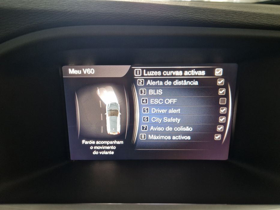 Volvo V60 D6 hibrido plug-in Nacional
