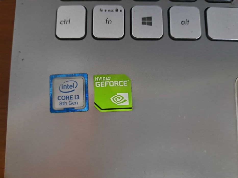 Asus VivoBook PC Muito BOM Estado.