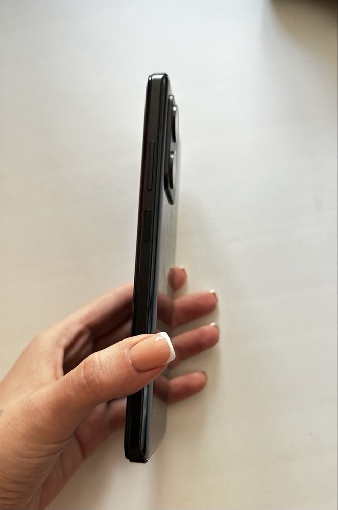 Смартфон Xiaomi Redmi Note 12 Pro+ 5G