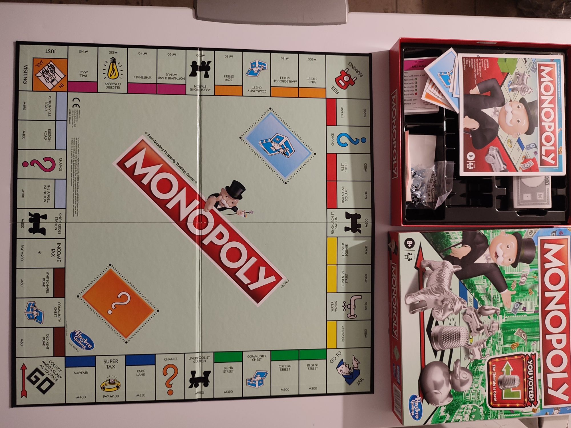 Gra Monopoly firmy Hasbro  wersja angielska