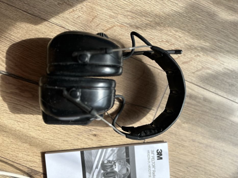 Peltor Nauszniki ochronne z wbudowanym radiem DAB+/FM