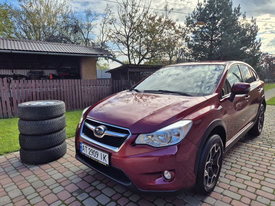 Продаєть свіжопригнаний автомобіль Subaru XV 2012 рік 2.0 D