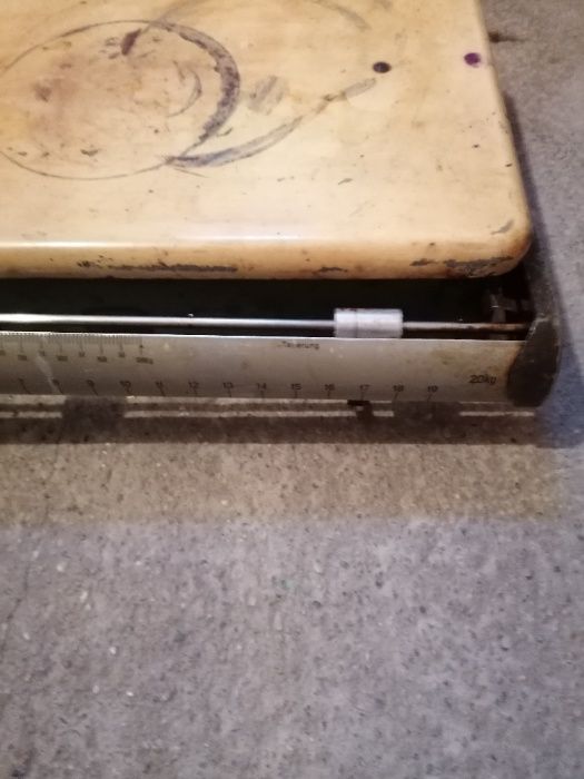 Waga kuchenna z PRLu do 20 kg