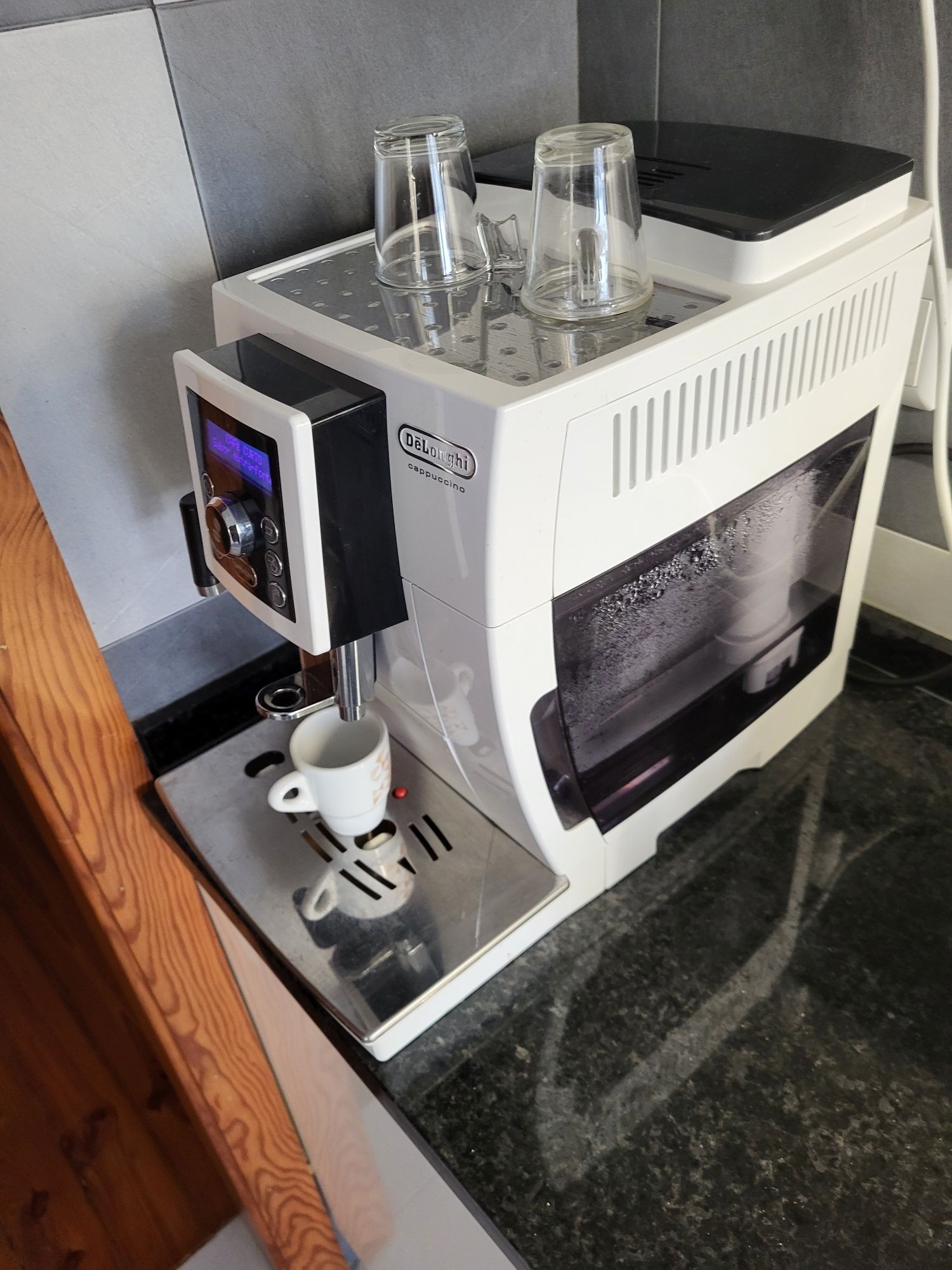 Delonghi máquina café em grão ou pó