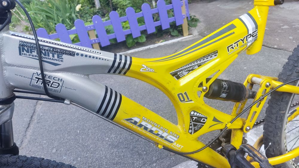 Велосипед підлітковий або дорослий