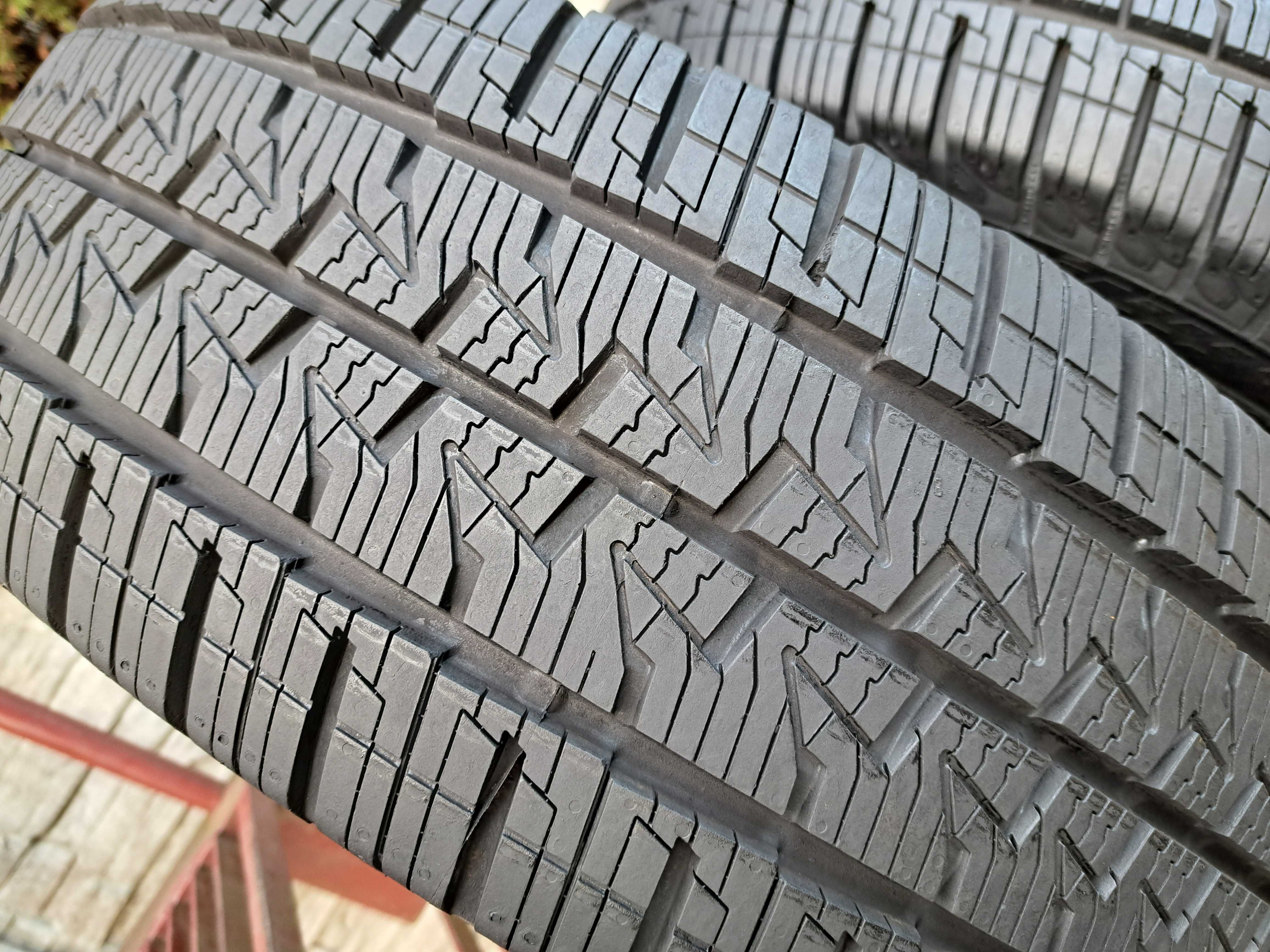 4 Opony JAK NOWE wielosezonowe 235/65 R16C Continental Montaż Gratis !