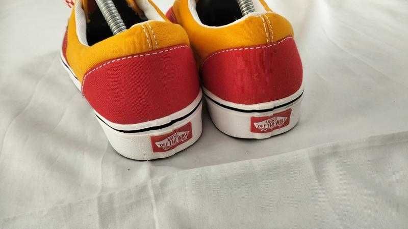 Фірмове чоловіче яскраве взуття \кеди vans\оригинал\р.42(27см)