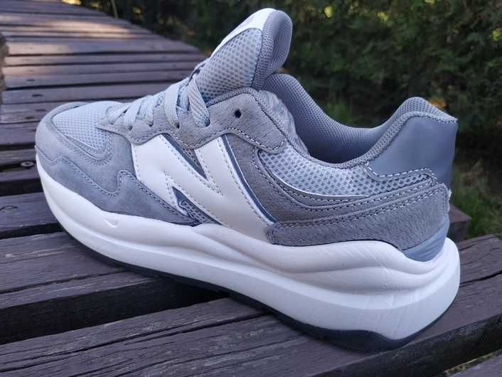 Женские кроссовки New Balance 57/40