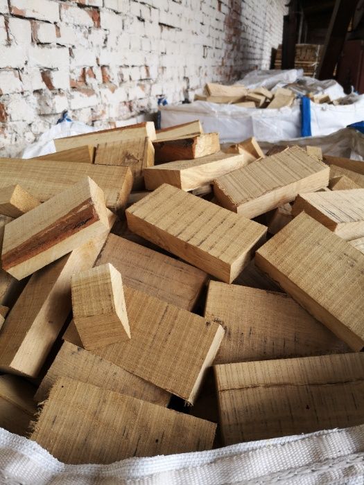 Продам дубові обрізки на дрова