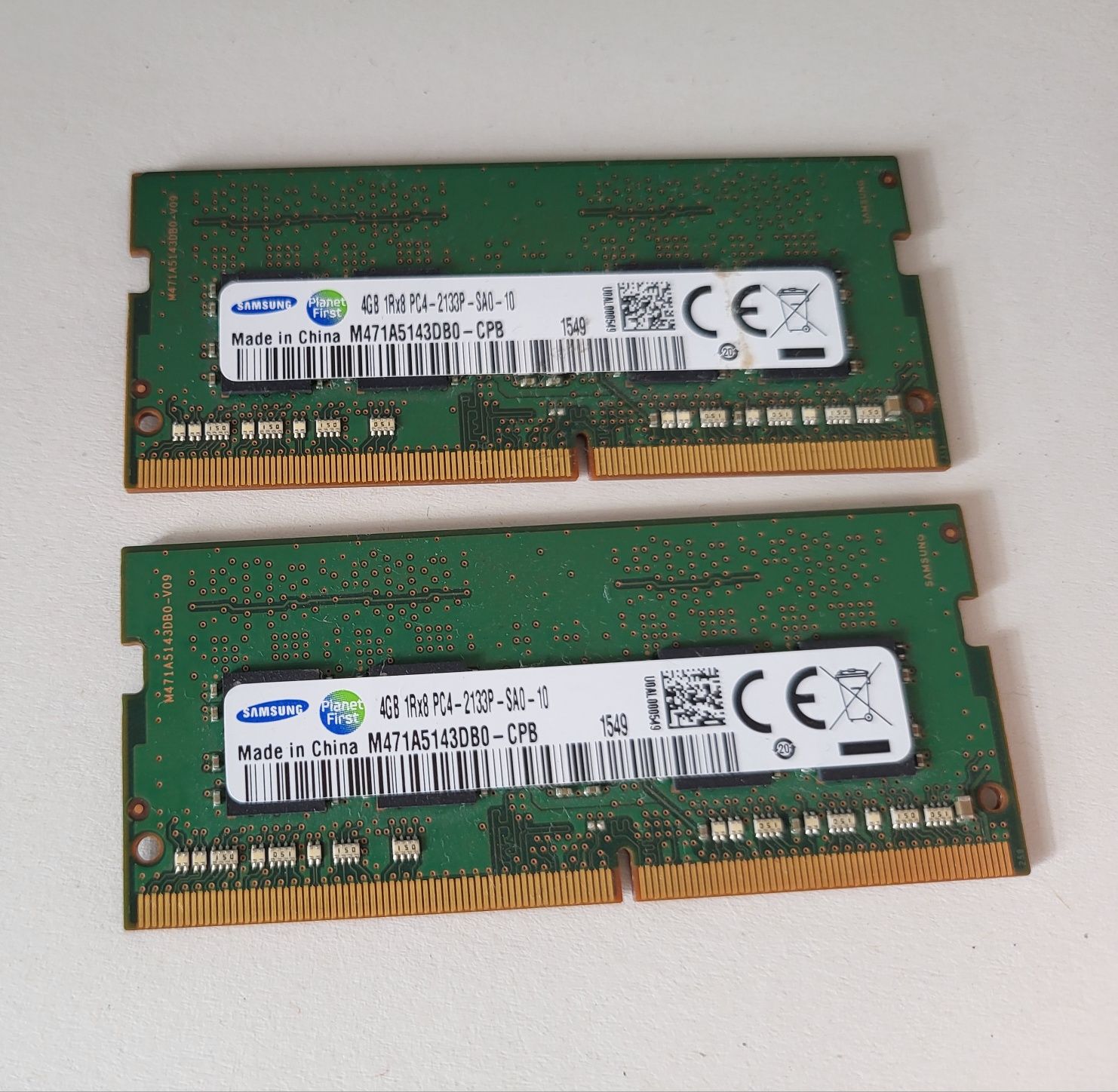 Pamięci RAM DDR4 Samsung 4GBx2 PC4-2133-SAO-10