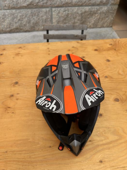 Capacete airoh mood waraap