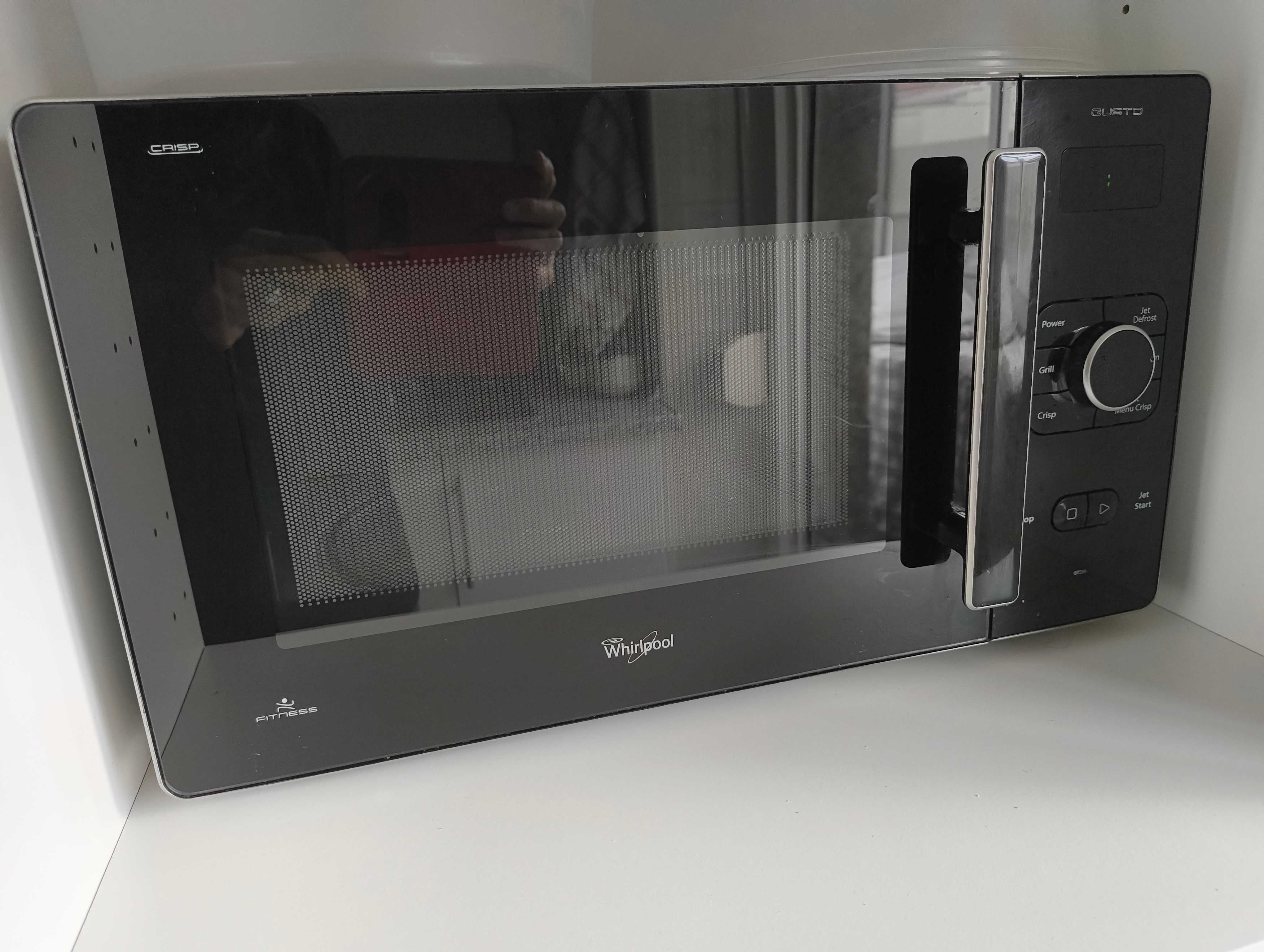 Micro-ondas combinado Whirlpool Crisp
